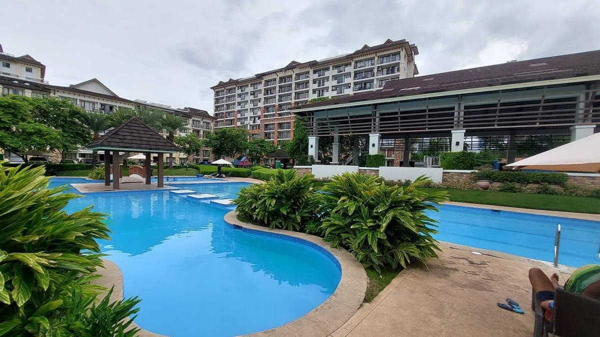 FOR RENT | 2-BEDROOM FURNISHED CONDO - photo 4