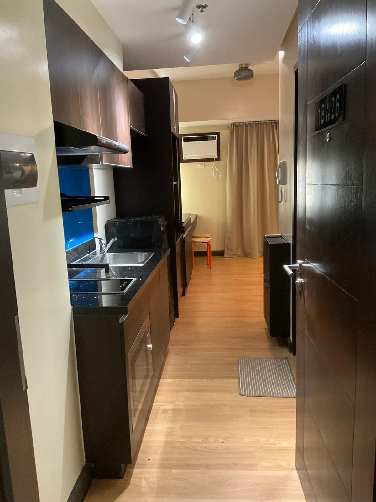 Studio at Aurora Escalades Tower is available for long-term lease - photo 17