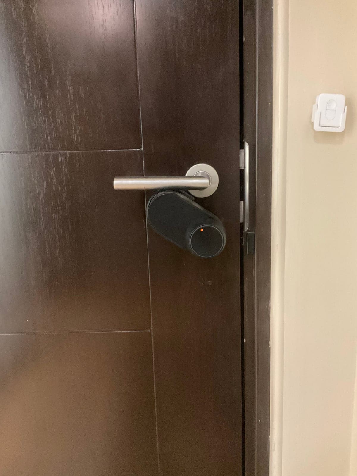 Studio at Aurora Escalades Tower is available for long-term lease - photo 7