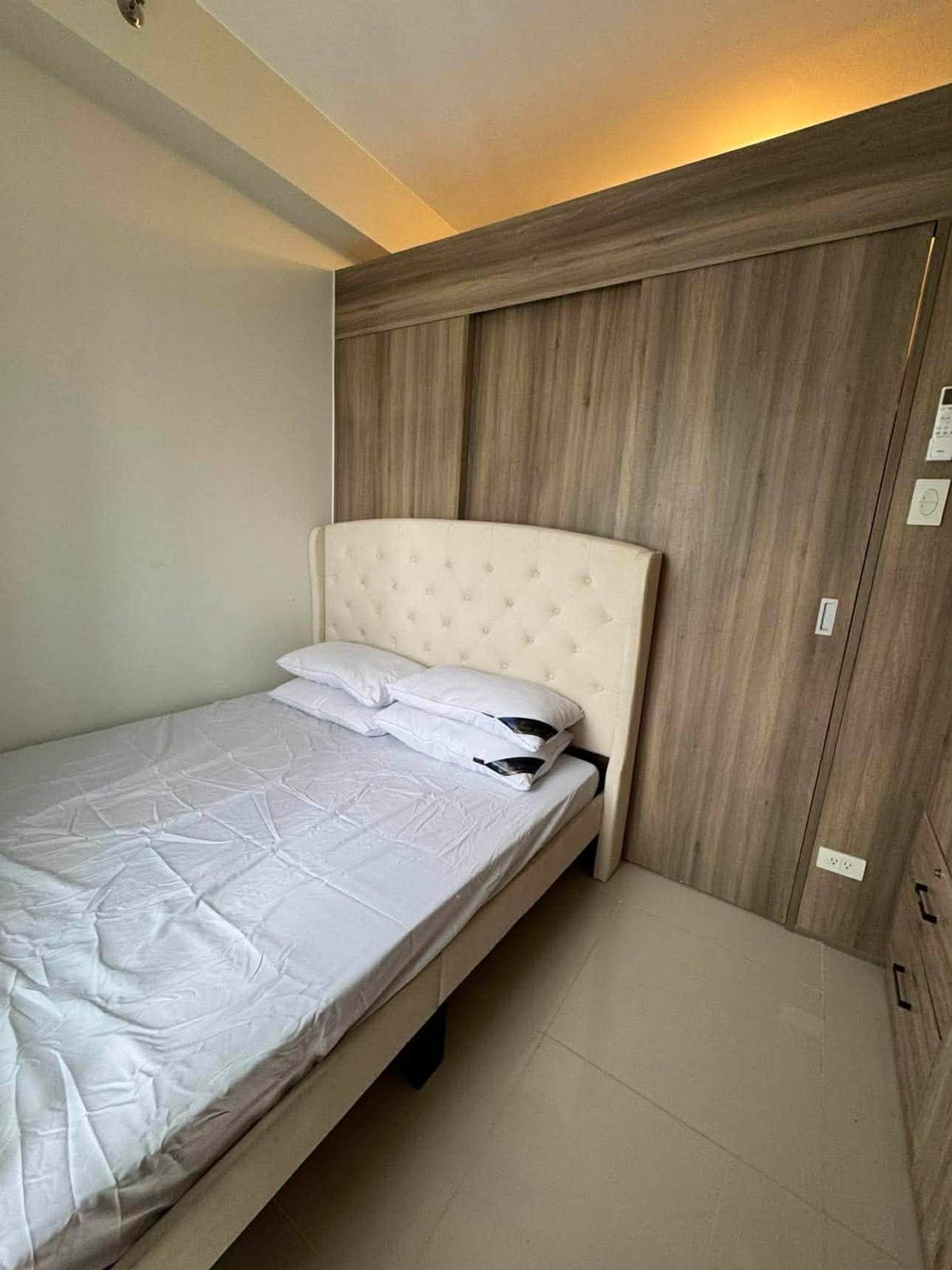 𝗙𝗢𝗥 𝗥𝗘𝗡𝗧 FULLY FURNISHED CONDO in FAME RESIDENCES - photo 2