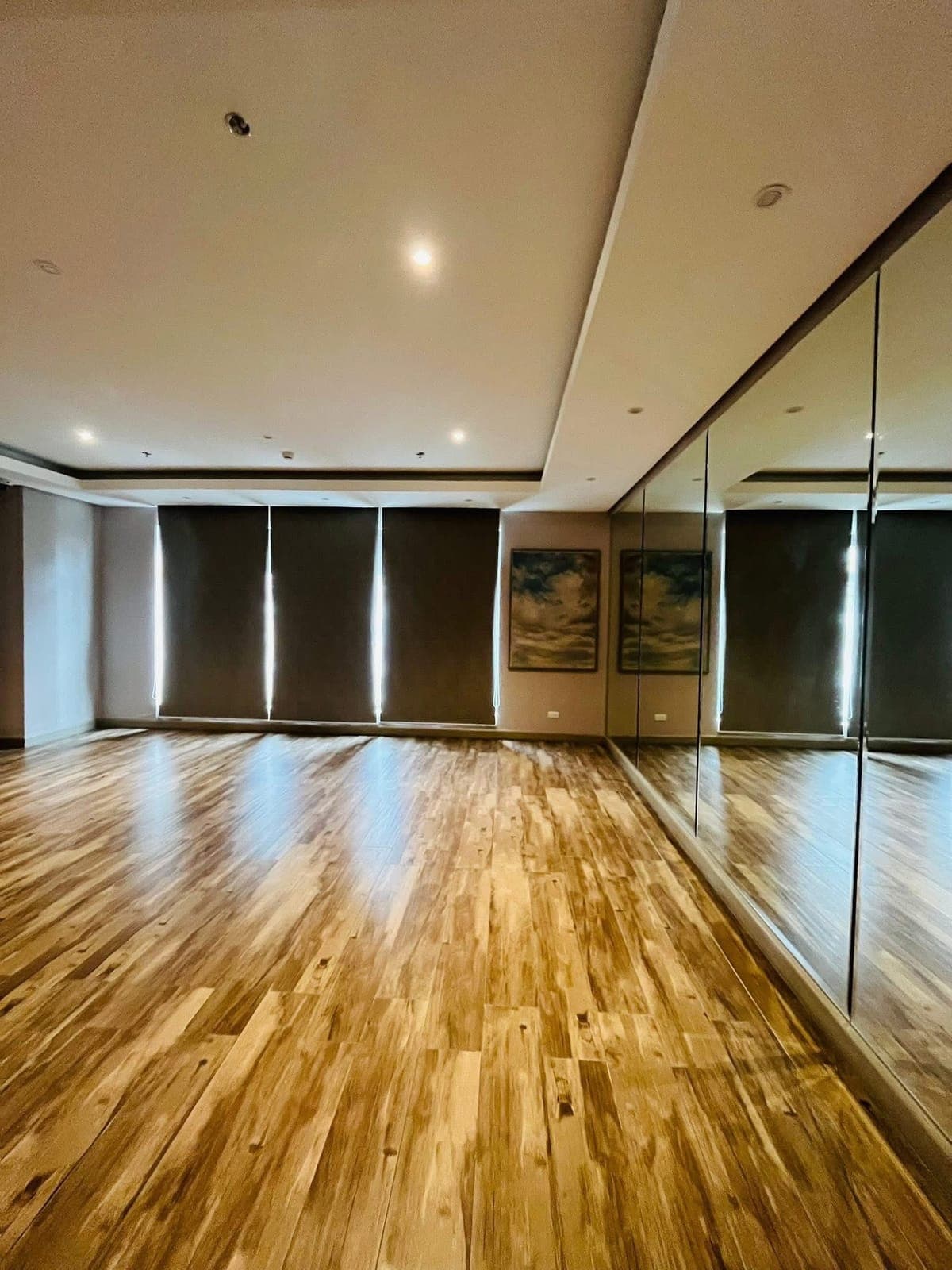 ‼️ RUSH: LOOKING FOR TENANTS ‼️ - photo 2