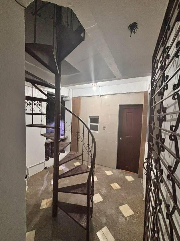 Available Male Bedspacer 🙂 - photo 2