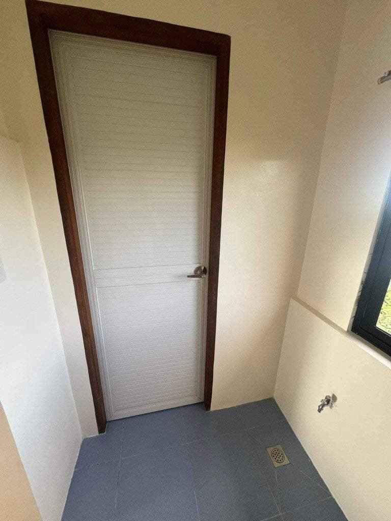 05k🏠 QC Apartment For Rent – Malapit sa SM North / Roosevelt - photo 4