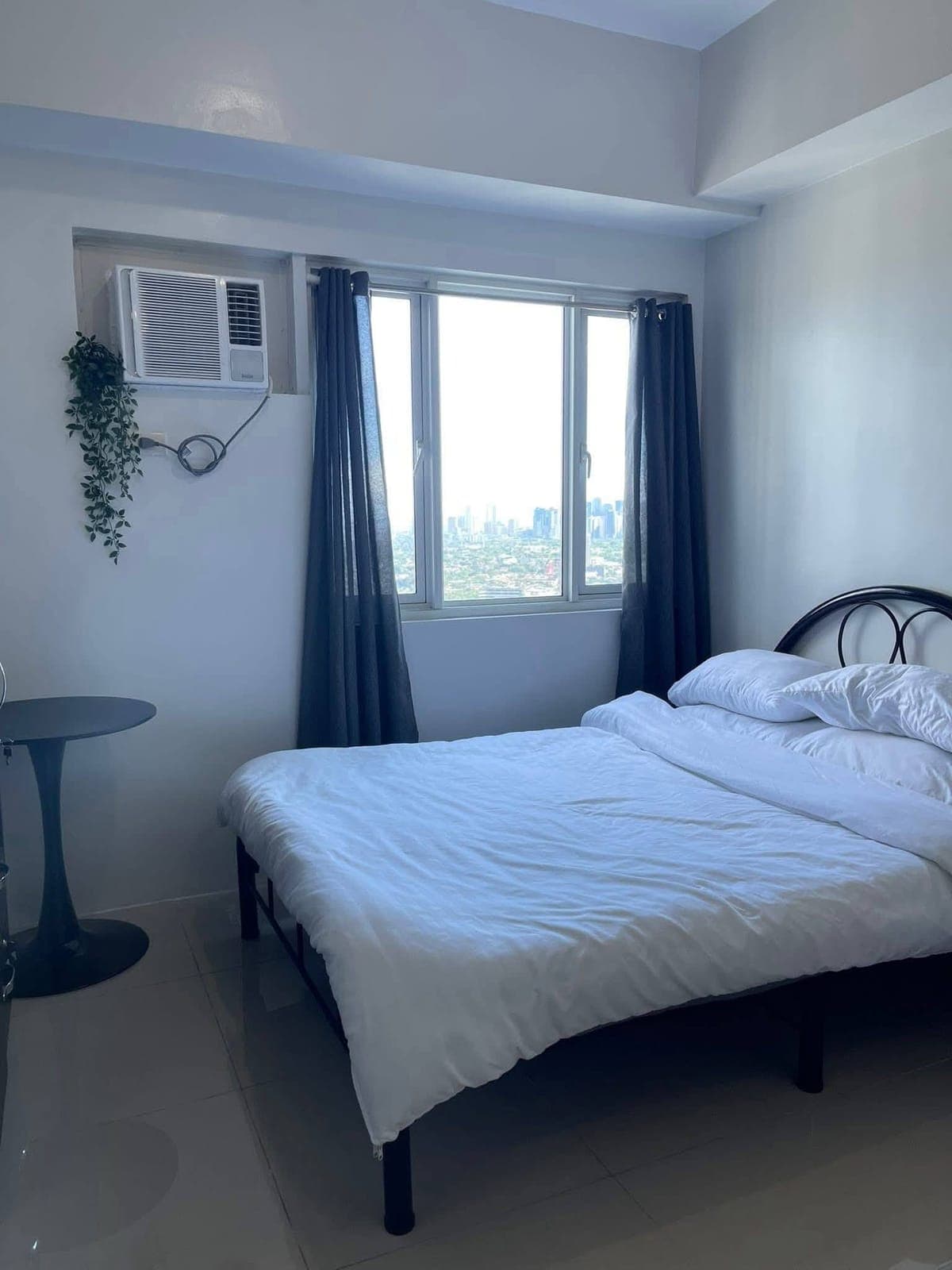 FOR RENT: ₱20,000/month. | Inclusive association dues - photo 11