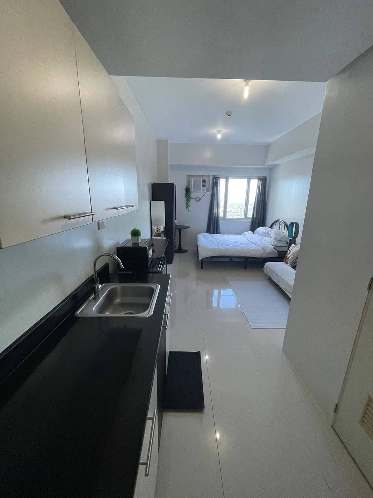 FOR RENT: ₱20,000/month. | Inclusive association dues - photo 10