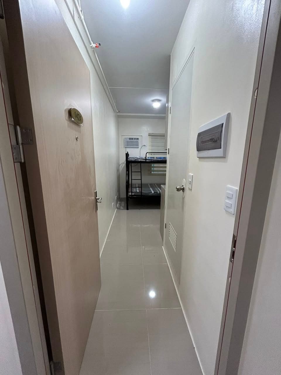 DECA CUBAO (AVAILABLE TO VIEW THIS SATURDAY, APRIL 18) - photo 1