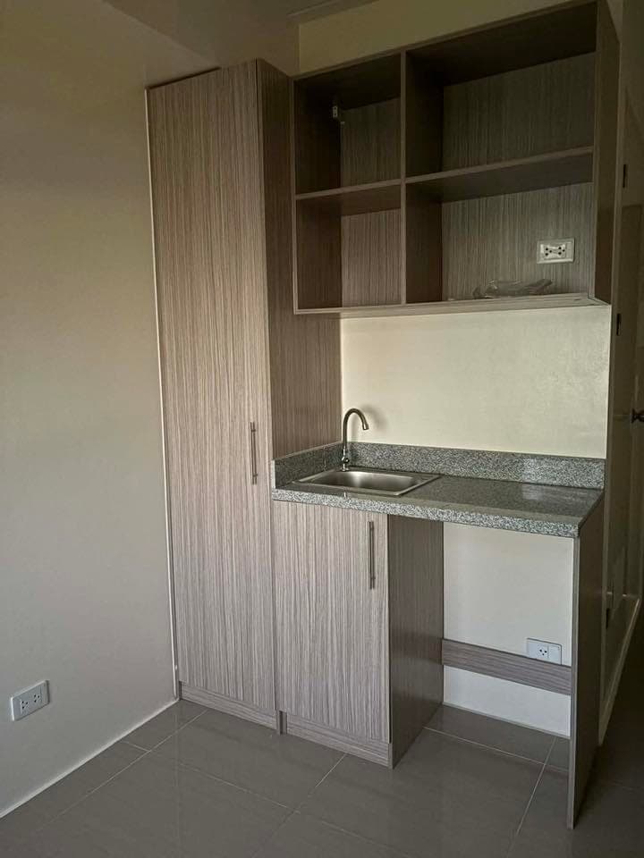 🏙️ FOR RENT: Studio Bare Unit – Urban Deca Towers Cubao (EDSA View!) 🏠 - photo 2