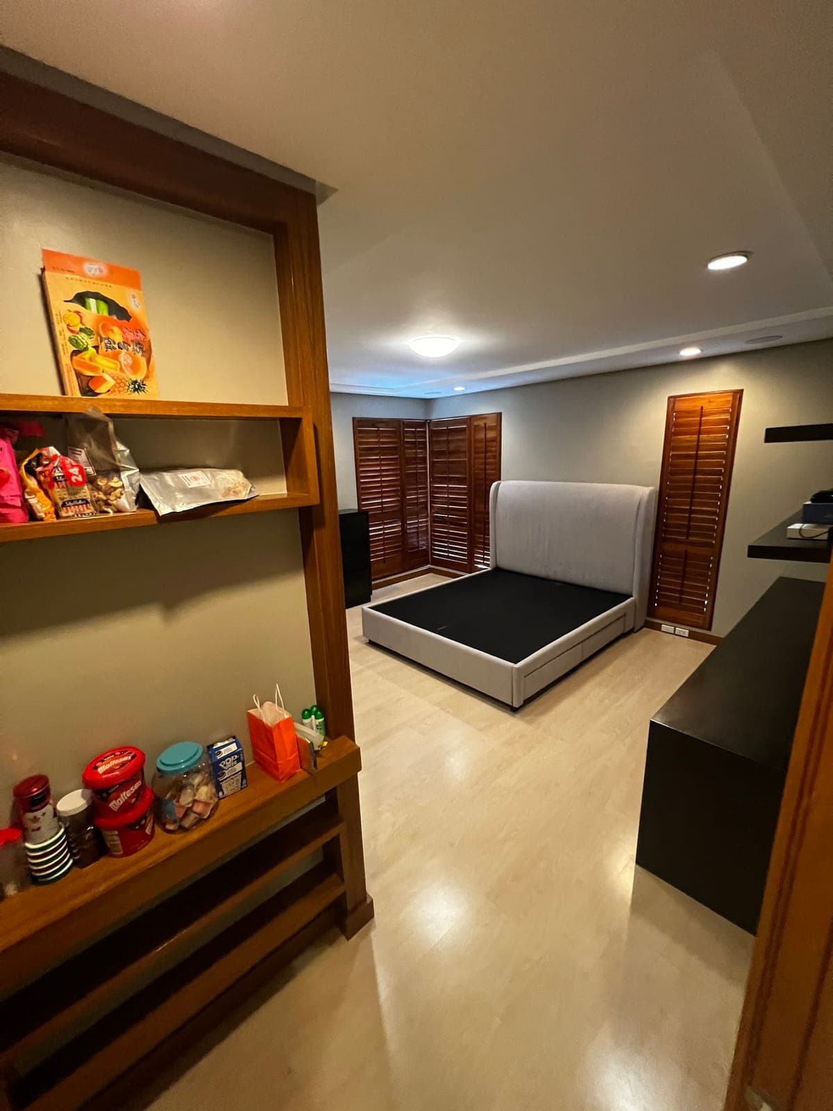 SPACIOUS SEMI FURNISHED TOWNHOUSE FOR RENT - photo 4