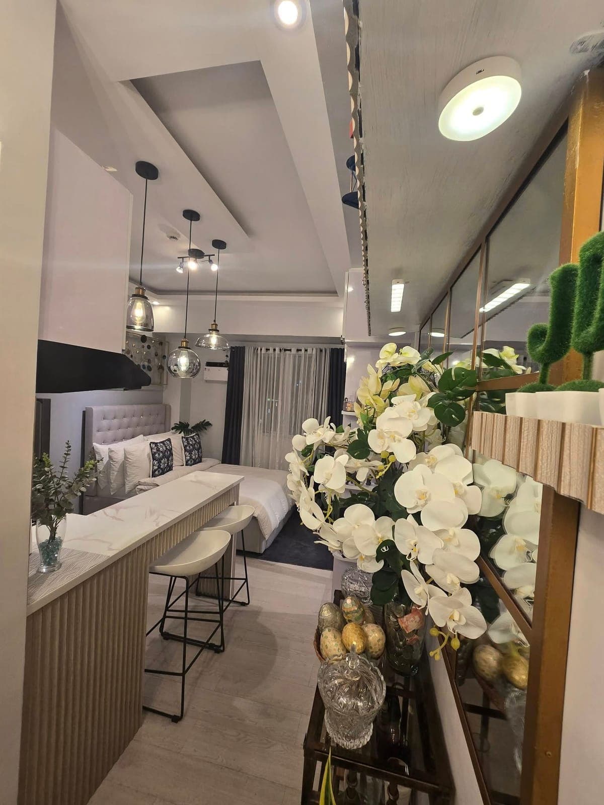 UNIT FOR RENT – PRIME LOCATION IN CUBAO! 🏙️ - photo 12