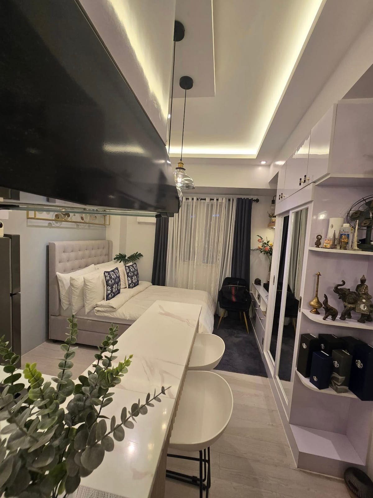 UNIT FOR RENT – PRIME LOCATION IN CUBAO! 🏙️ - photo 24