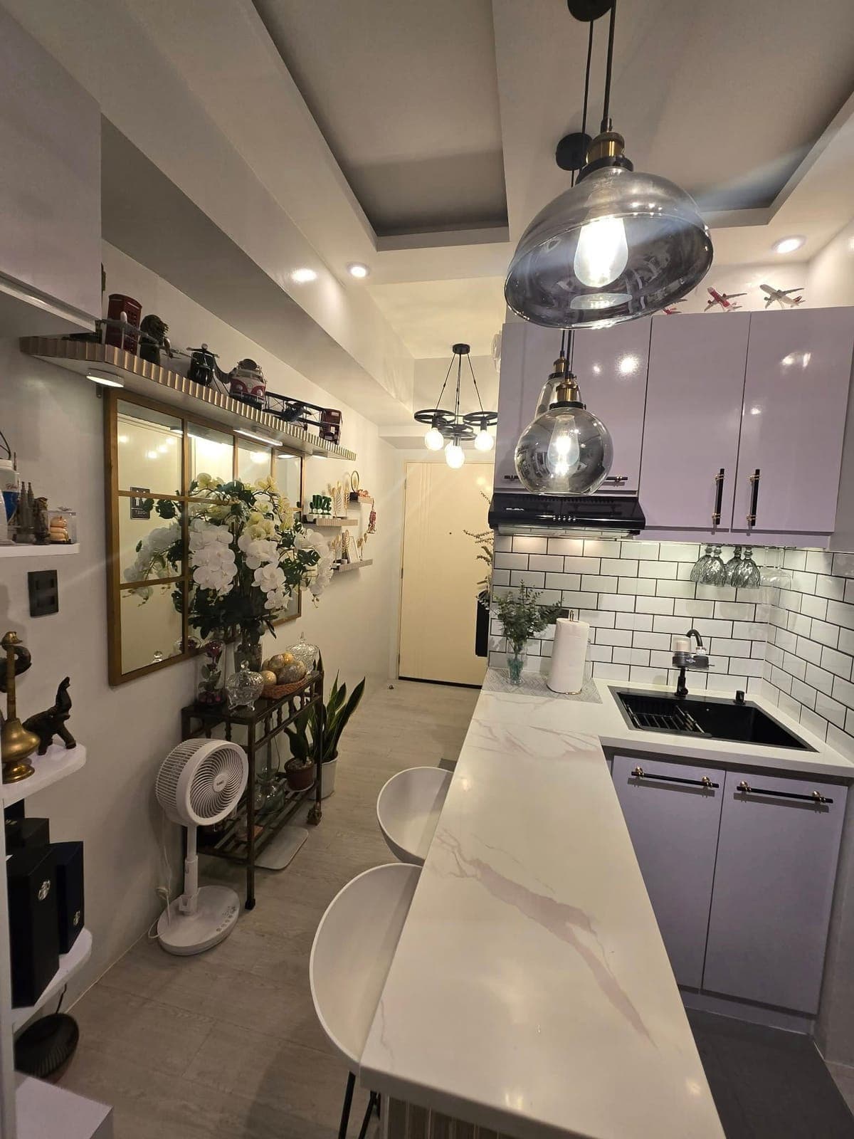 UNIT FOR RENT – PRIME LOCATION IN CUBAO! 🏙️ - photo 6