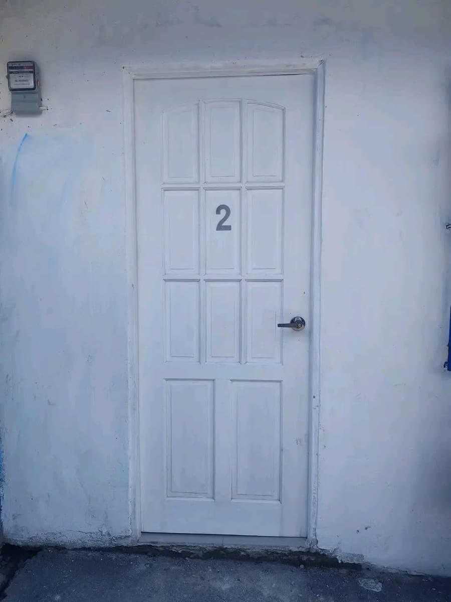 BoArDiNg HoUsE FoR ReNt BaCoLoD ArEa NeAr To EvErYtHiNg. - photo 2