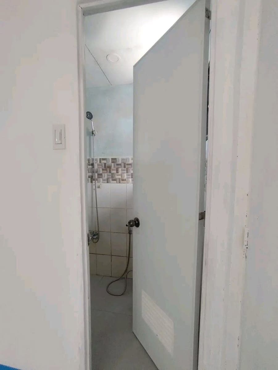 BoArDiNg HoUsE FoR ReNt BaCoLoD ArEa NeAr To EvErYtHiNg. - photo 4