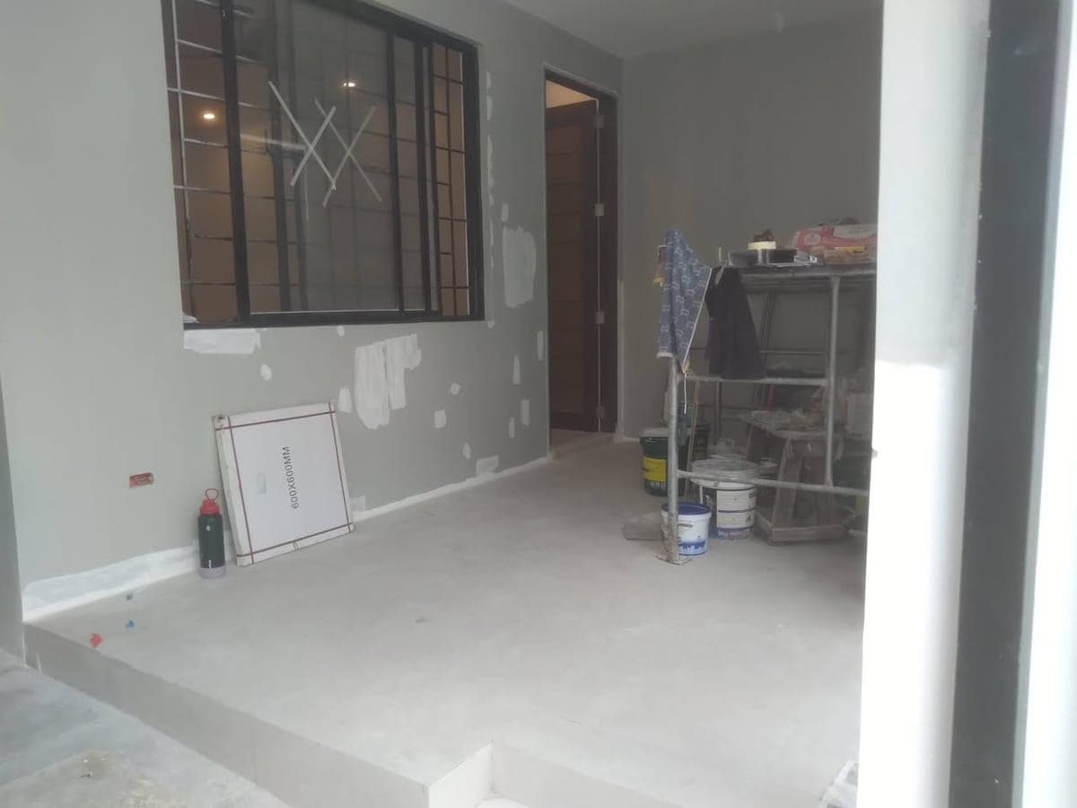 🏡FOR Rent : Fully Renovated Bungalo ( almost Brandnew) @ BFRV - photo 4