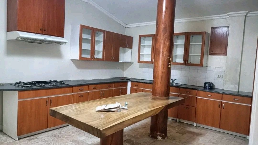 FOR RENT: - photo 2