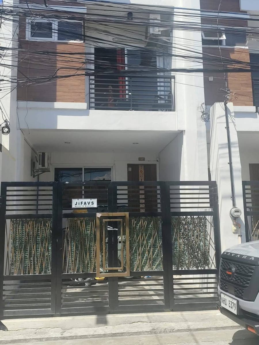 🏠 TOWNHOUSE FOR RENT - photo 3
