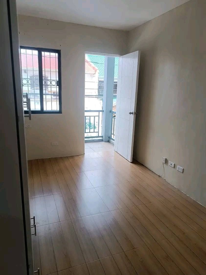 FOR RENT !! - photo 1