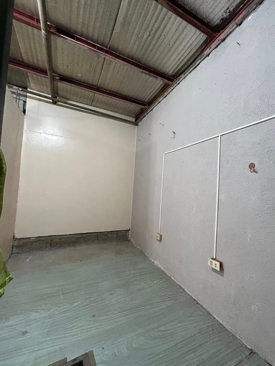 4500  monthly rent - photo 2