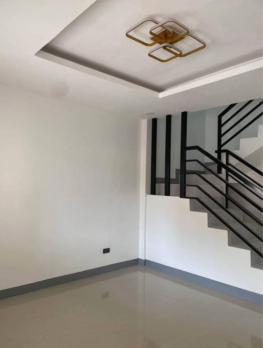 PTPA- TownHouse For Rent Angela Village - photo 2