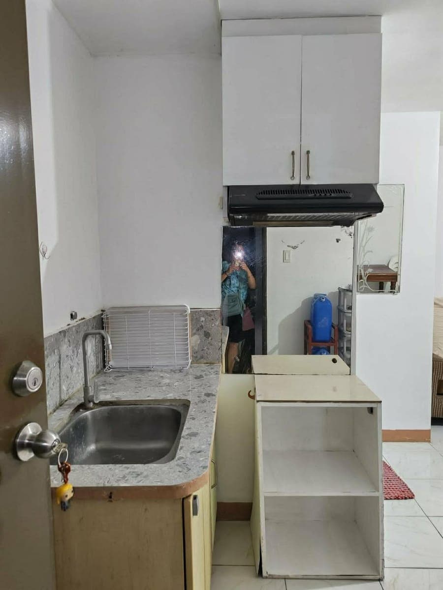 Condo unit FOR RENT - photo 3