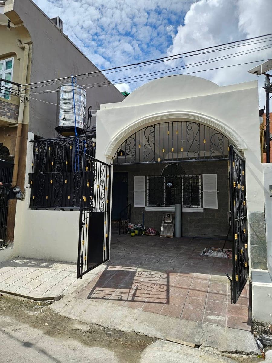 For Rent - photo 2