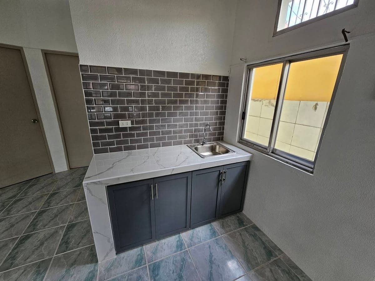 For Rent - photo 4