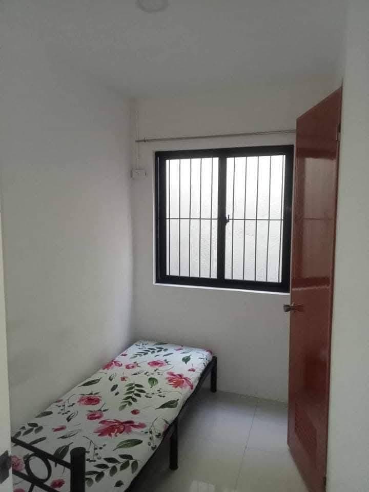 🏠 Las Pinas Room for Rent walking Distance Savemore Along Marcos Alvarez & Las Pinas Medical Center!🏠 - photo 5