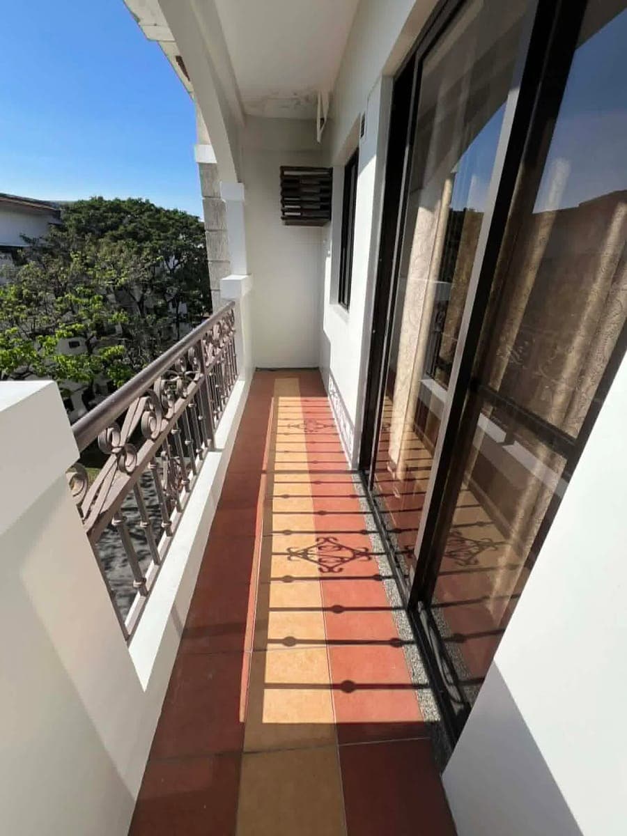 🏡✨ **47.5sqm Fully Furnished 2BR Condo with Balcony | Maricielo Villas Las Piñas | ₱25K** ✨🏡 - photo 1