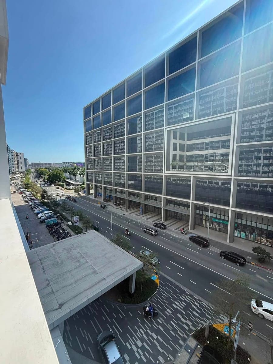 - SHORE RESIDENCES FOR RENT - READY TO MOVE IN - photo 4