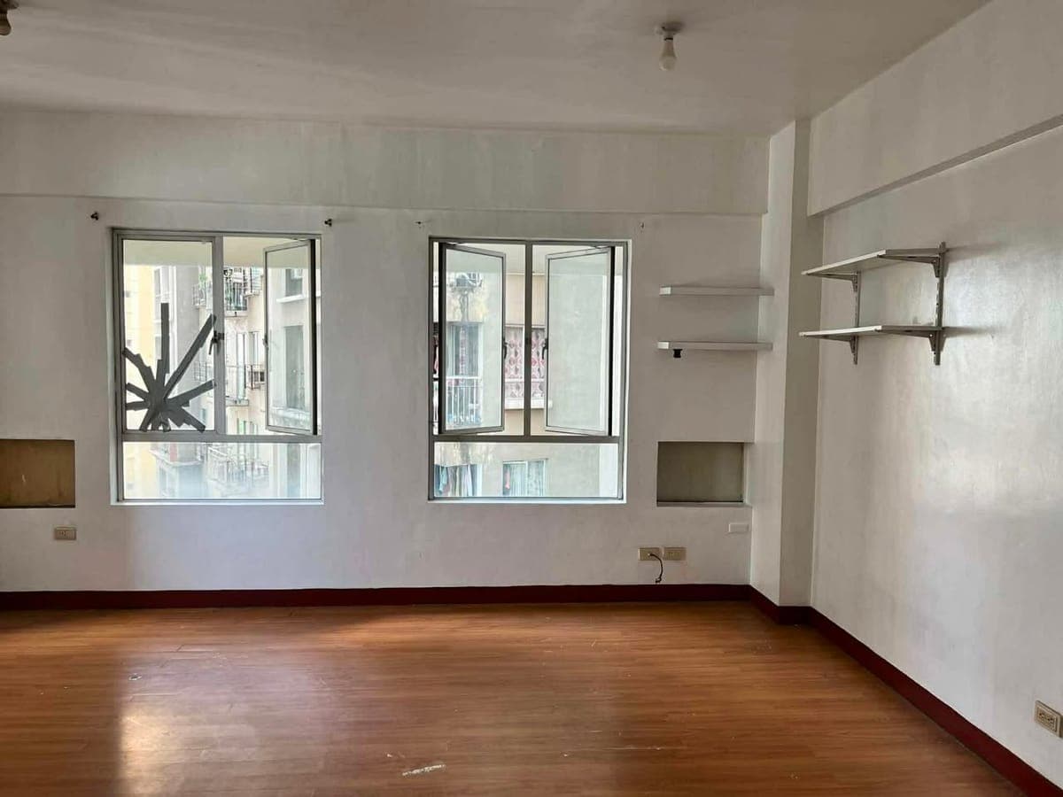 **BIG STUDIO FOR RENT 13k MONTHLY NO ASSOC DUES** - photo 2