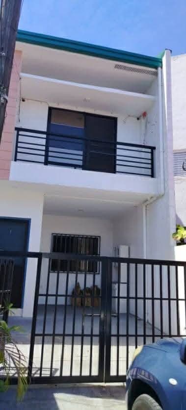HOUSE FOR RENT - photo 1
