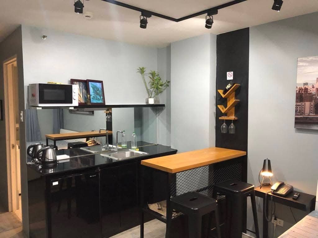 FULLY FURNISHED STUDIO UNIT for RENT - photo 1