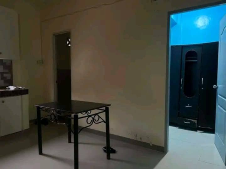LOCATOR HERE - photo 2