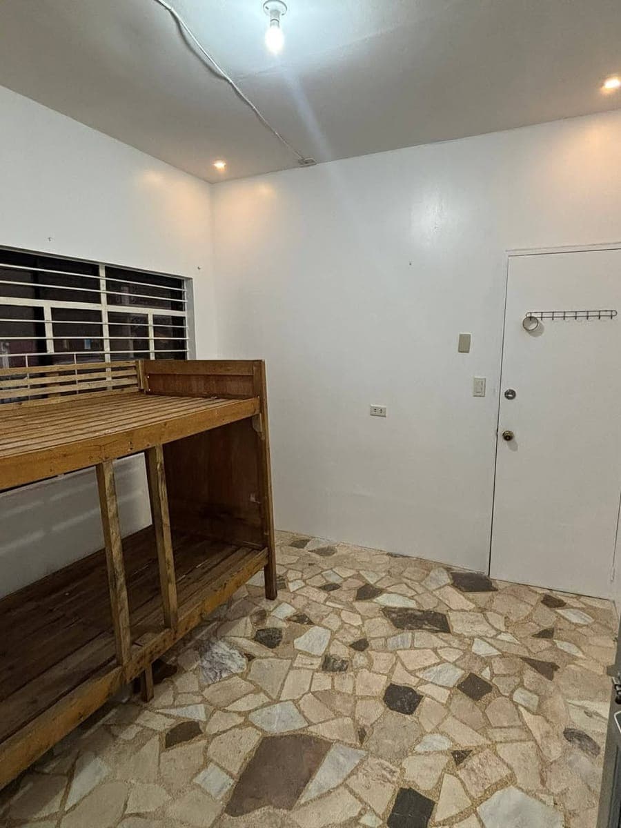ROOM FOR RENT - photo 3