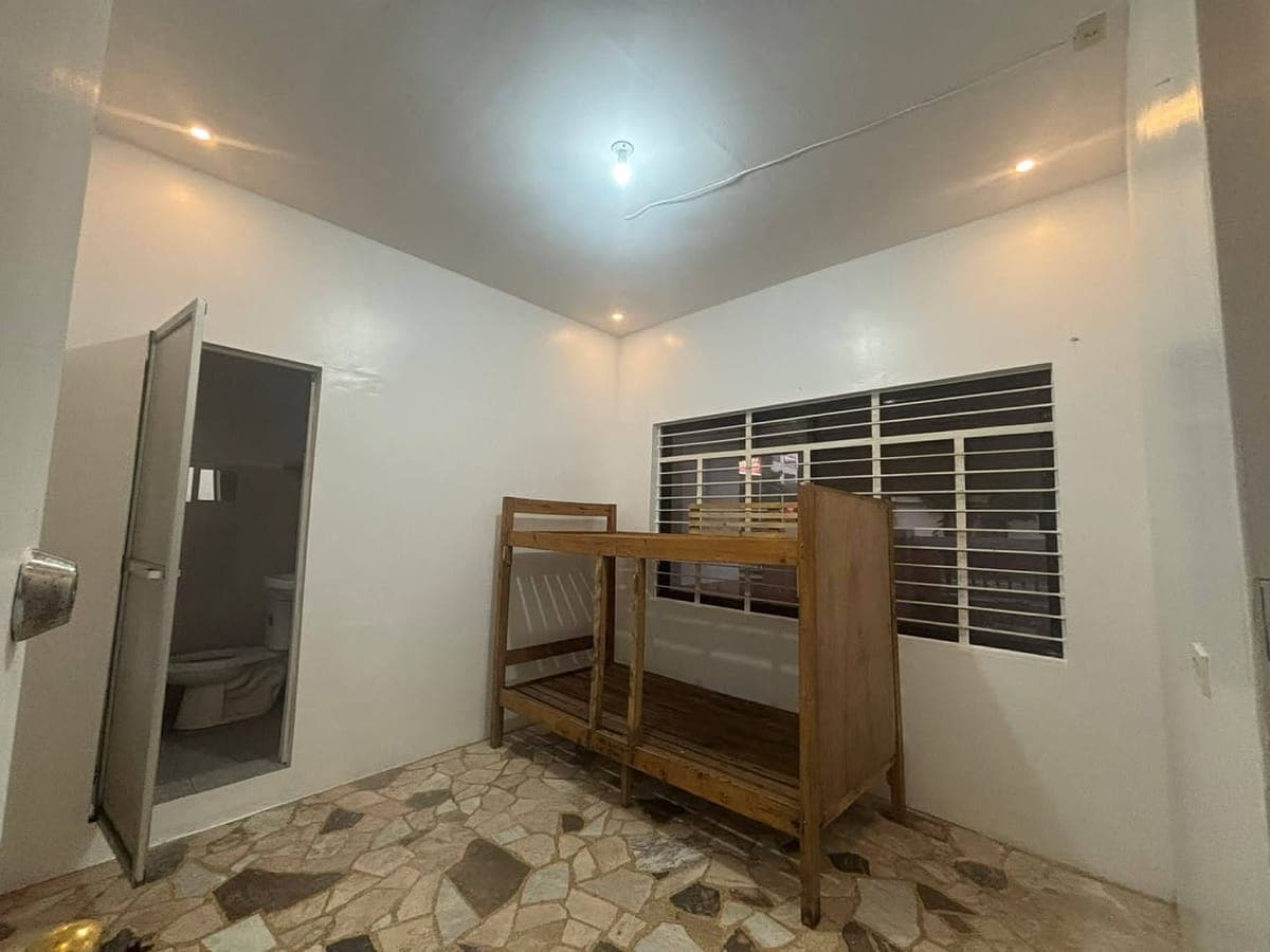 ROOM FOR RENT - photo 4
