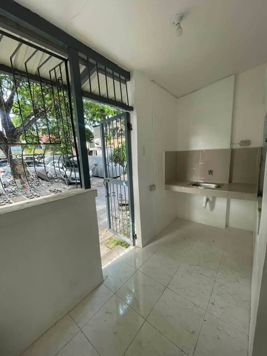 TOWNHOUSE FOR RENT - photo 2