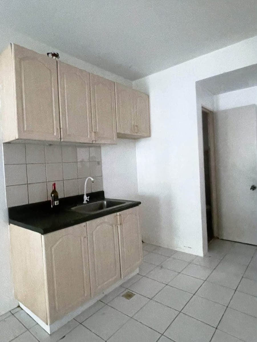 HOUSE FOR RENT - photo 1