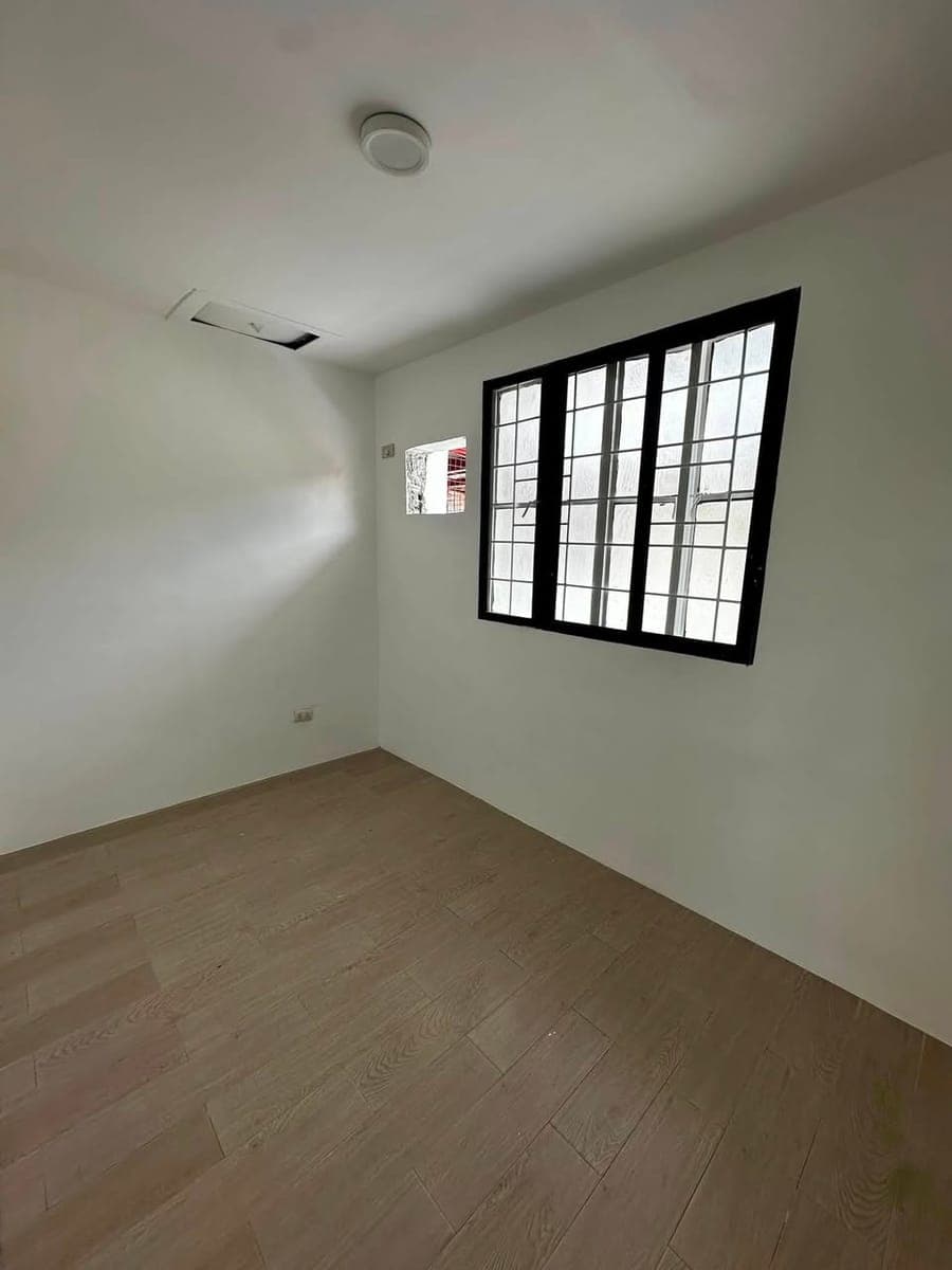 TOWNHOME FOR RENT - photo 5