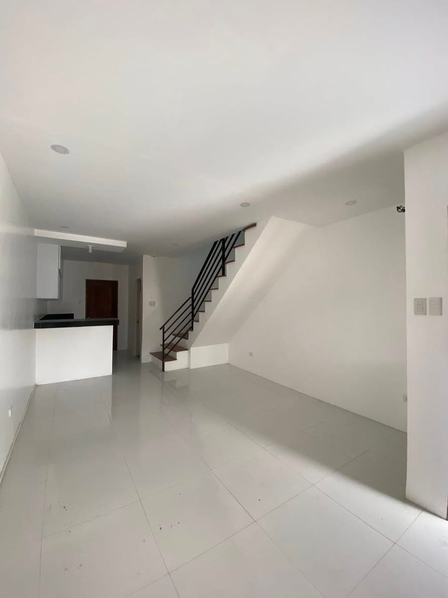 Townhouse for Rent! 🏠 - photo 3