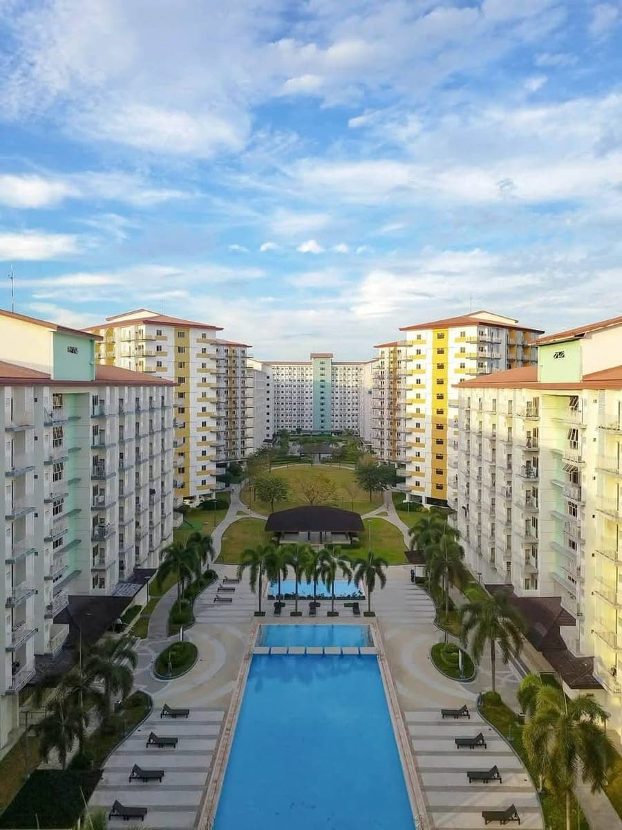 ✨️FOR RENT 1 BEDROOM CONDO UNIT ✨️ - photo 3