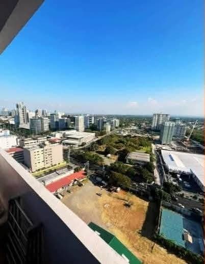 Cityland One premier Alabang - photo 4