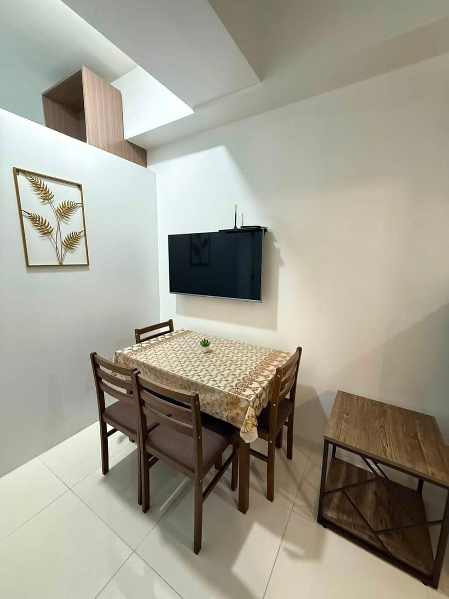 📍 Torre sur condo CXXM+CPG, Alabang–Zapote Rd, Las Piñas, Metro Manila - photo 2
