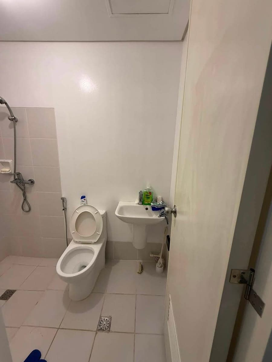 📍 Torre sur condo CXXM+CPG, Alabang–Zapote Rd, Las Piñas, Metro Manila - photo 4