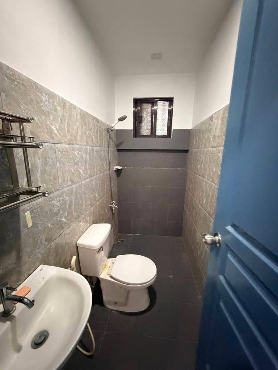 HOUSE FOR RENT!!! - photo 1