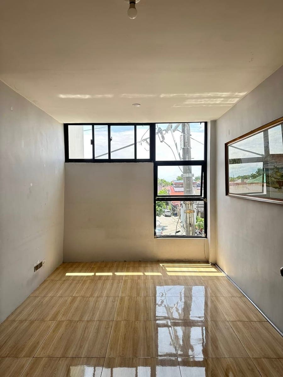 FOR RENT: 2 bedroom (third floor) 18k per month - photo 4