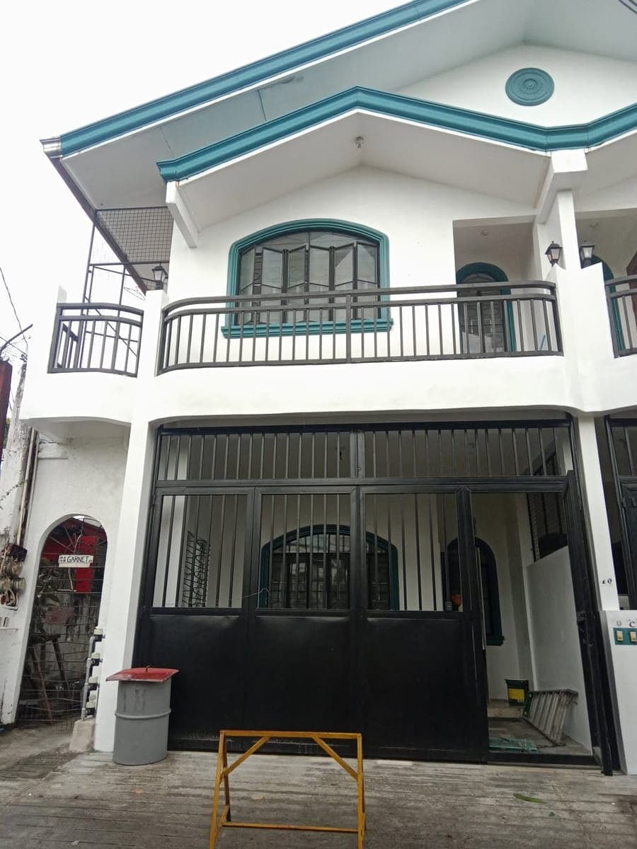 HOUSE FOR RENT NEAR CASIMIRO - photo 1
