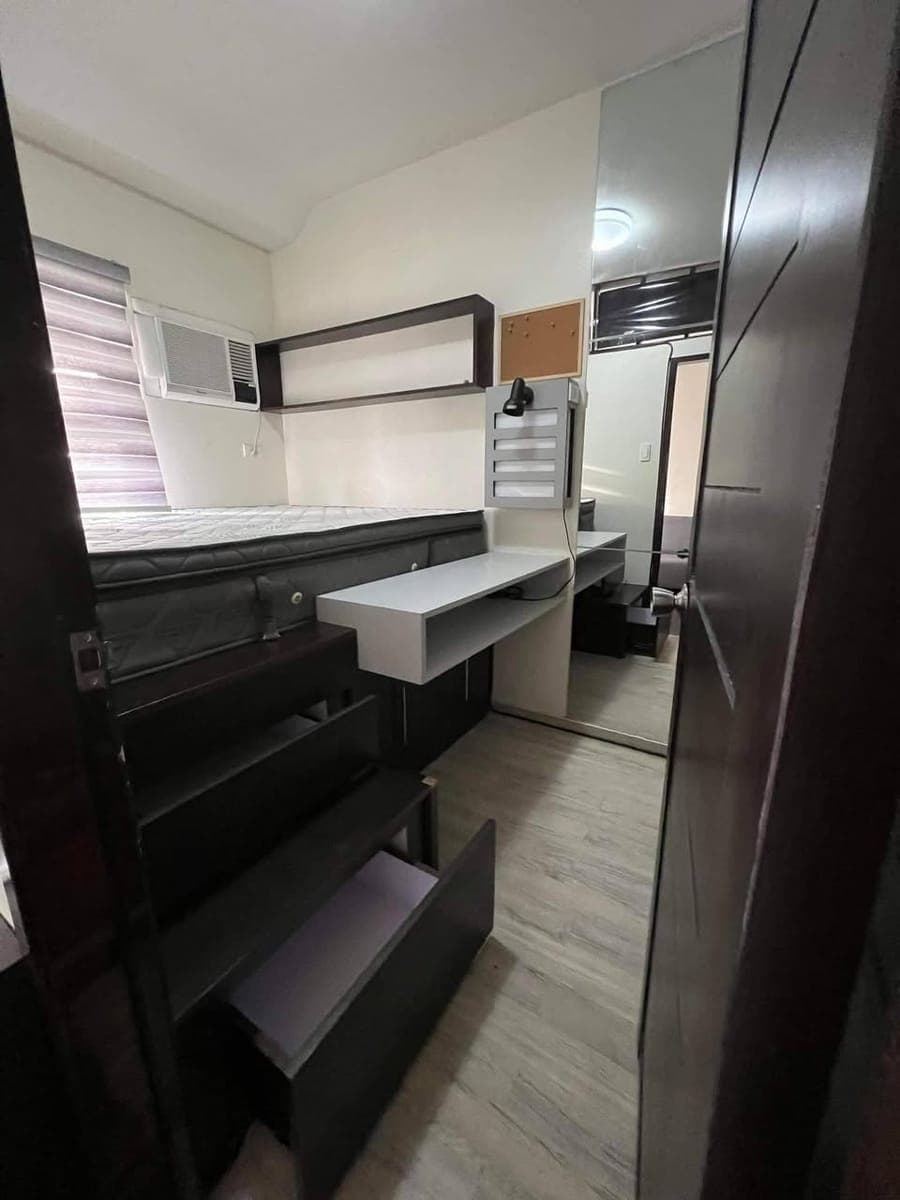 1Br amaia Steps Alabang - photo 4