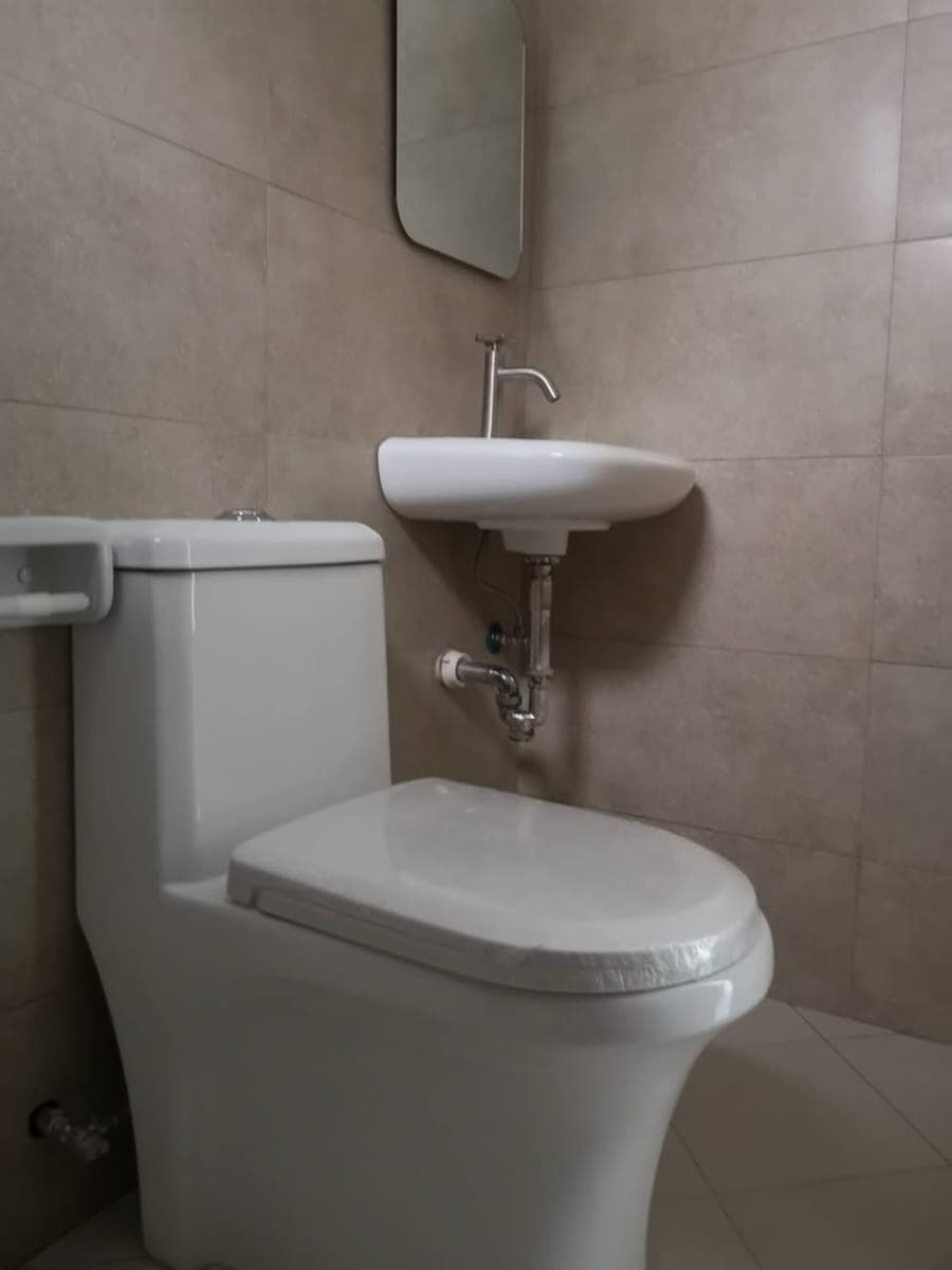 Budget-Friendly Studio Type Apartment for Rent-6,500.-/month. Good for up to 4 persons. - photo 4
