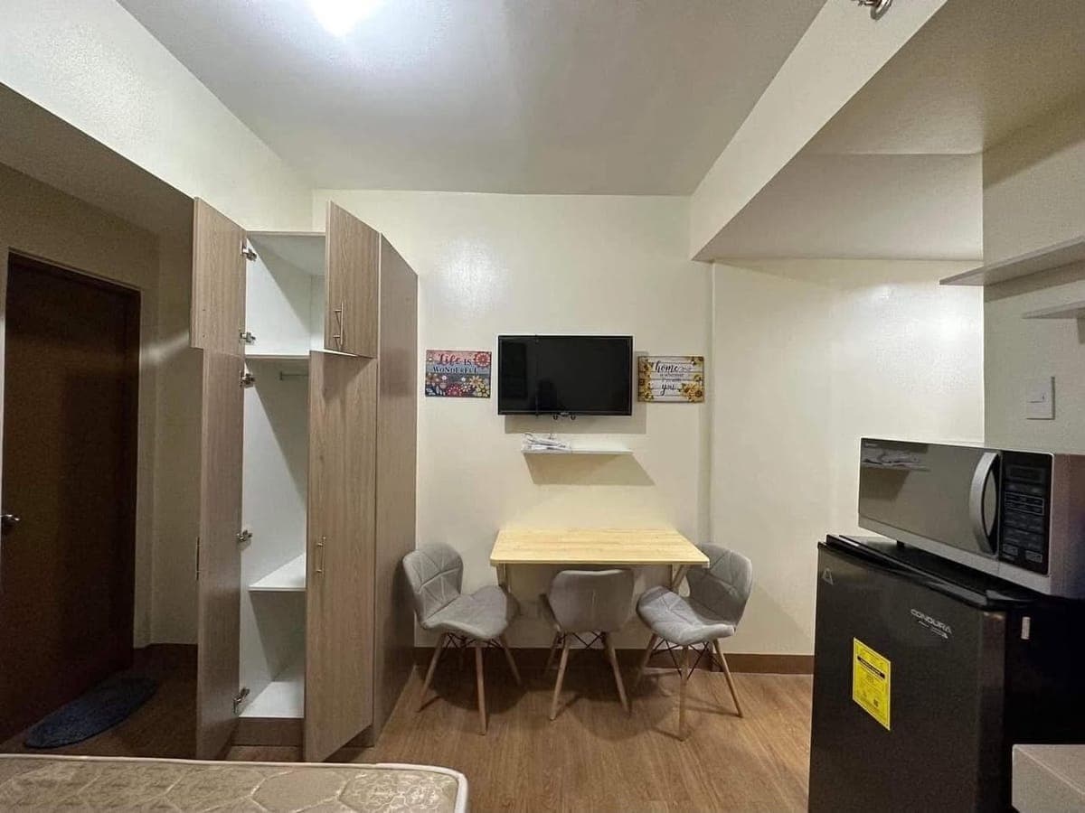 FOR RENT FULLY FURNISHED STUDIO WITH BALCONY - 13k - photo 3