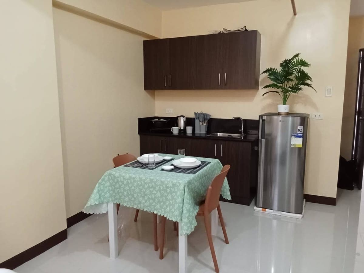 🏢 FOR RENT – FULLY FURNISHED CONDO-STYLE APARTMENT - photo 1